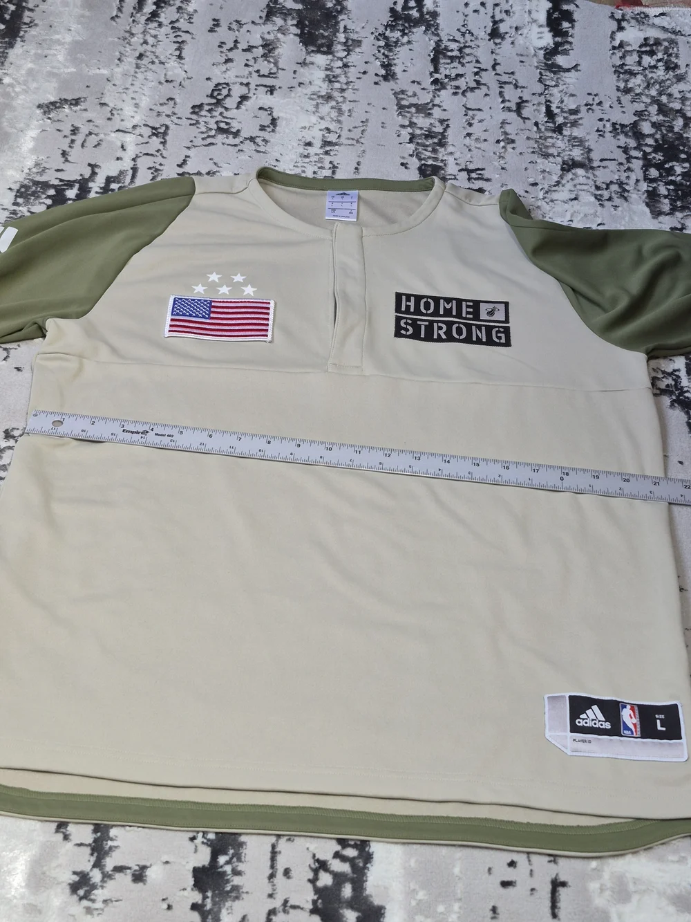 RARE 💥Miami Heat NBA Adidas Home USA Army Long Sleeve Warm Up Jersey Size L